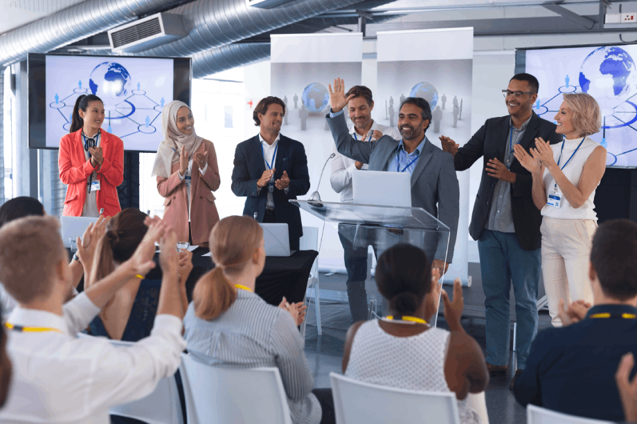 SEO Mastery Summit vs BrightonSEO: Which SEO Conference Wins